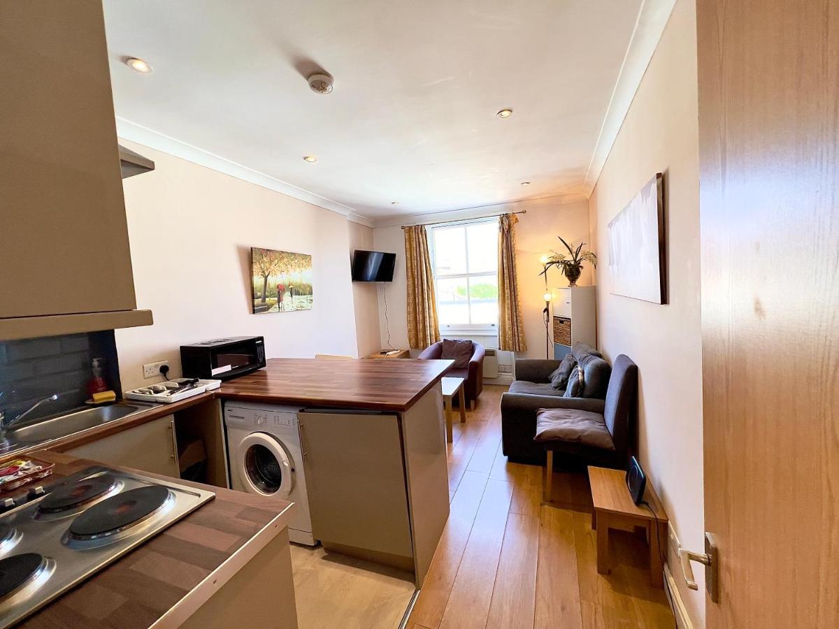 2 Bedroom Apartment In Westminster Londres Extérieur photo