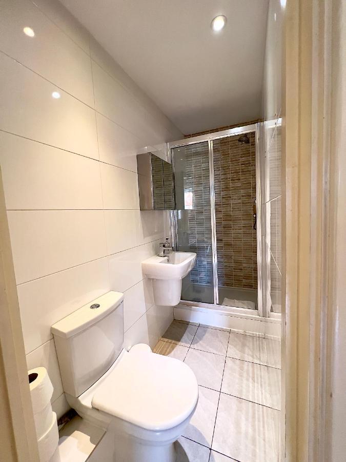 2 Bedroom Apartment In Westminster Londres Extérieur photo